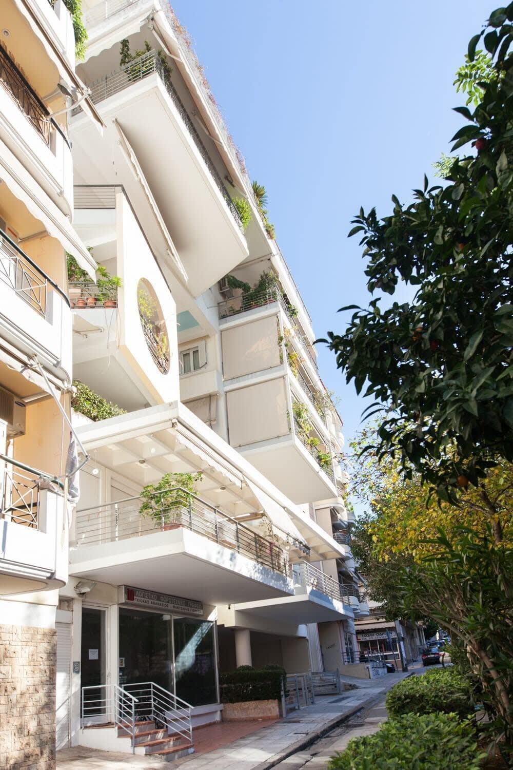 Scenic Balcony Apt In Vibrant Petralona Athen Exterior foto